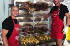 Cochon-a-la-broche-Vosges-Au-cochon-de-lait-1