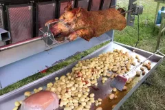 Cochon-a-la-broche-Vosges-Au-cochon-de-lait-2